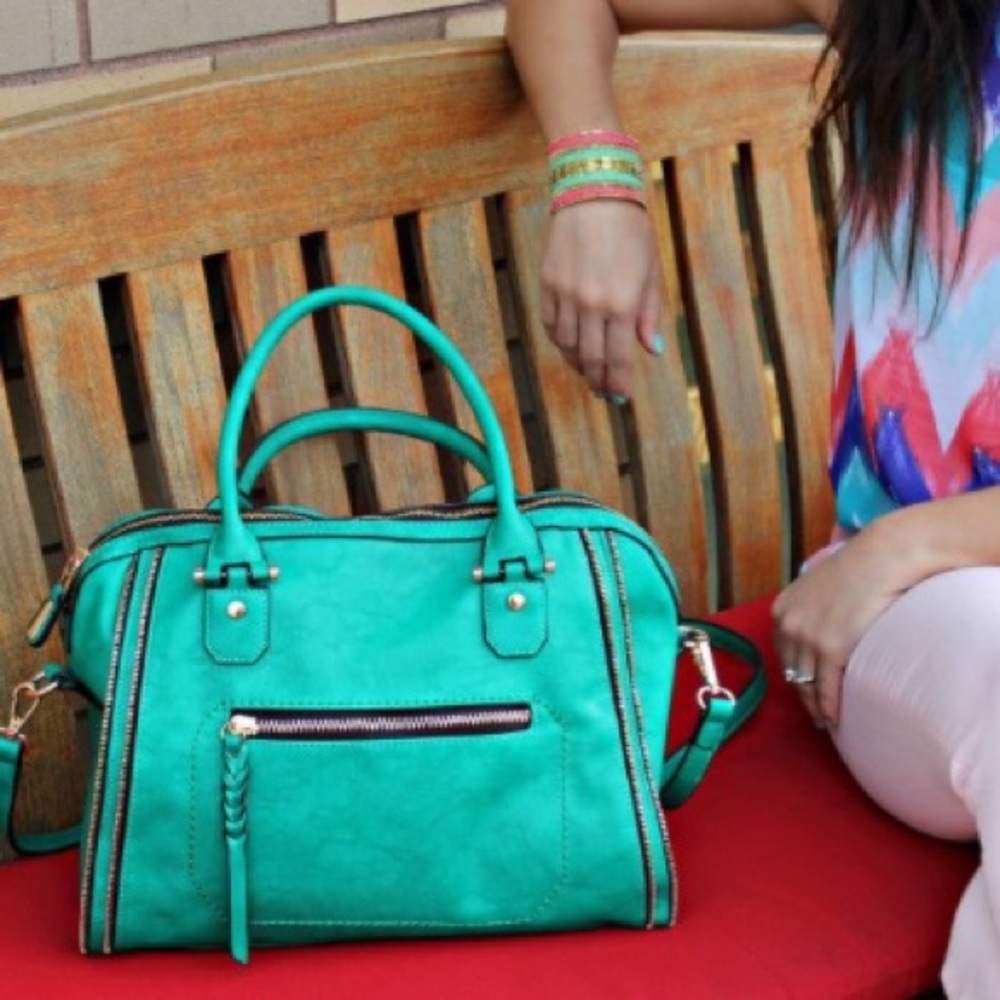 Urban Expressions Green Bag